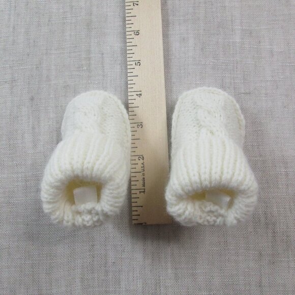 Handmade Crib Booties Baby Shoes White Knitted Wool Soft Warm Infant Cuff Design - Picture 4 of 5